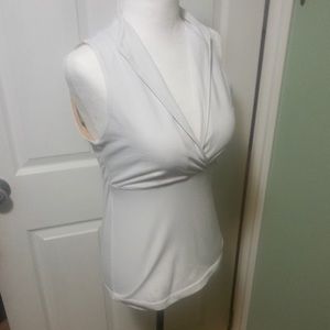 🆕🐾Lululemon Deep V Mandarin Collar Yoga Tank